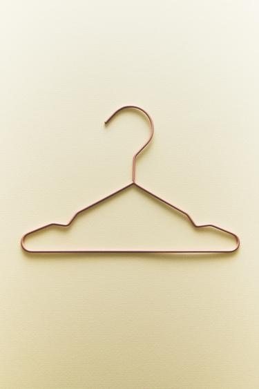 PACK OF RUBBERISED BABY HANGERS (PACK OF 6) - Pink by Zara