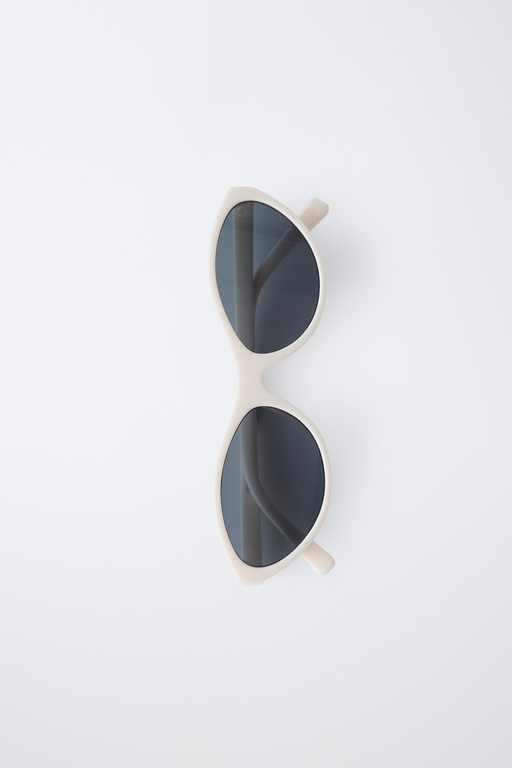 CAT EYE PLASTIC SUNGLASSES