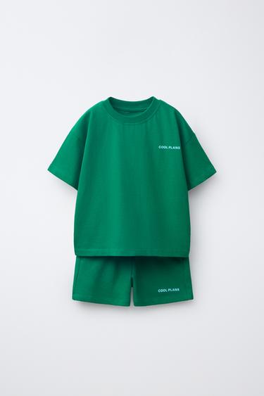 CONXUNTO JOGGING CAMISETA E BERMUDAS TEXTO - Verde de Zara