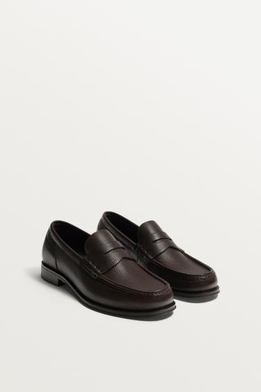 موكاسين جلدي بقناع - بني الخاص بـ Zara