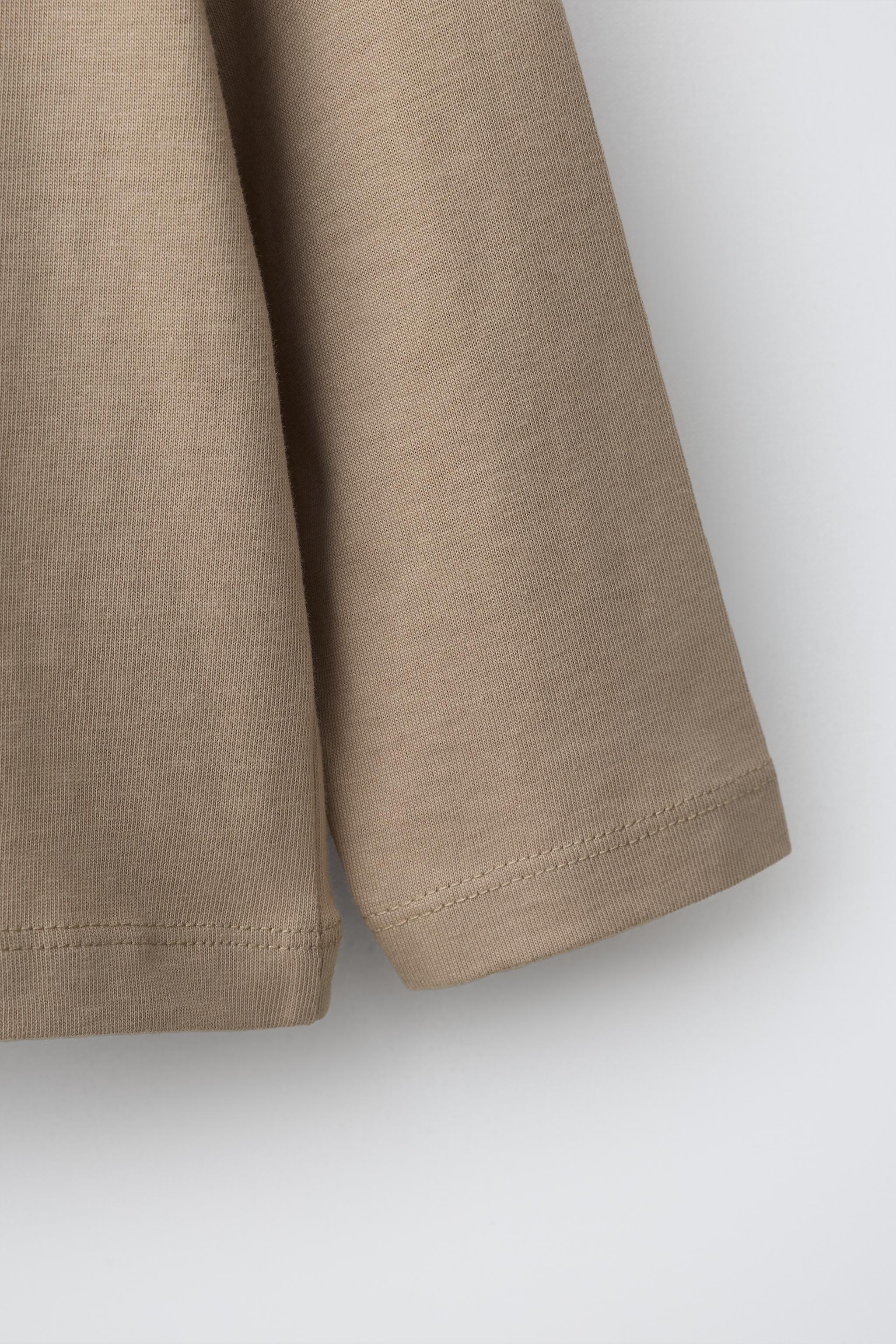 PLAIN T-SHIRT