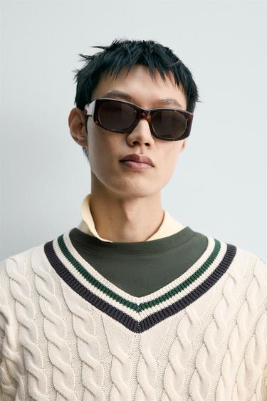 CABLE-KNIT SWEATER - Ecru by Zara