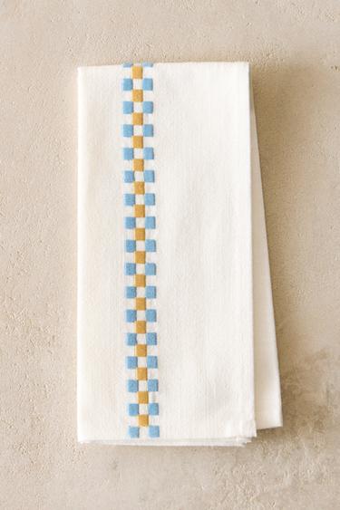 LOT DE 2 SERVIETTES DE TABLE COTON BORDURES MULTICOLORES BRODÉES - Blanc / Vert de Zara