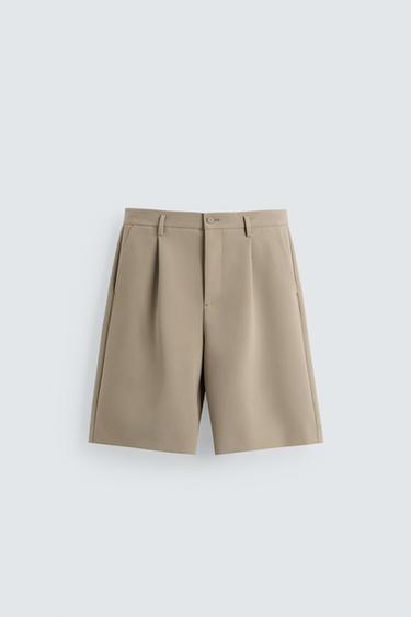 LOOSE-FITTING PLEATED BERMUDA SHORTS - Light tan by Zara
