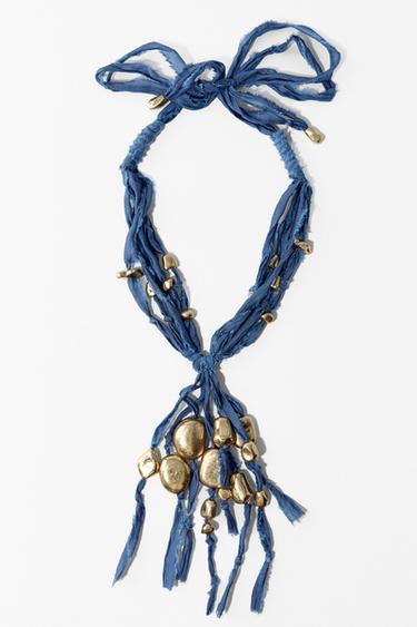 WOVEN NECKLACE WITH METAL PIECES - Golden by Zara