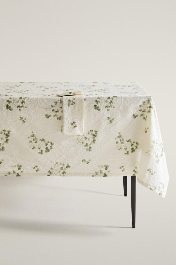 CLOVER PRINT JACQUARD TABLECLOTH - Green by Zara - Image 0