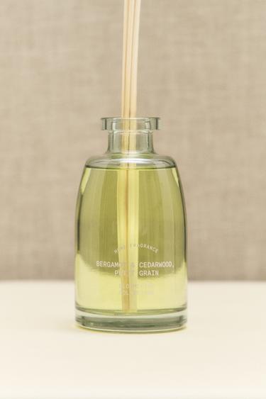 (240 ML) DIFFUSEUR À BÂTONNETS BERGAMOTE & BOIS DE CÈDRE - vert pistache de Zara - Image 4