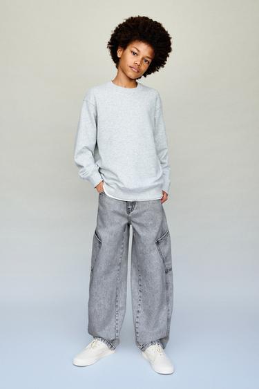 JEANS BAGGY CARGO - رمادي الخاص بـ Zara