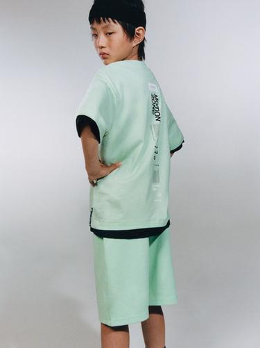 برمودا SPORTY بنص بارز - نعناعي الخاص بـ Zara
