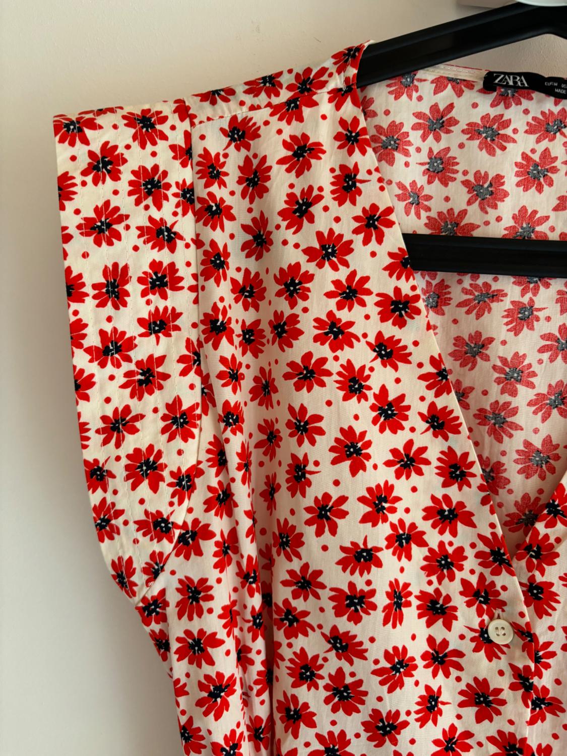 PRINTED JUMPSUIT WITH BELT - Image 4