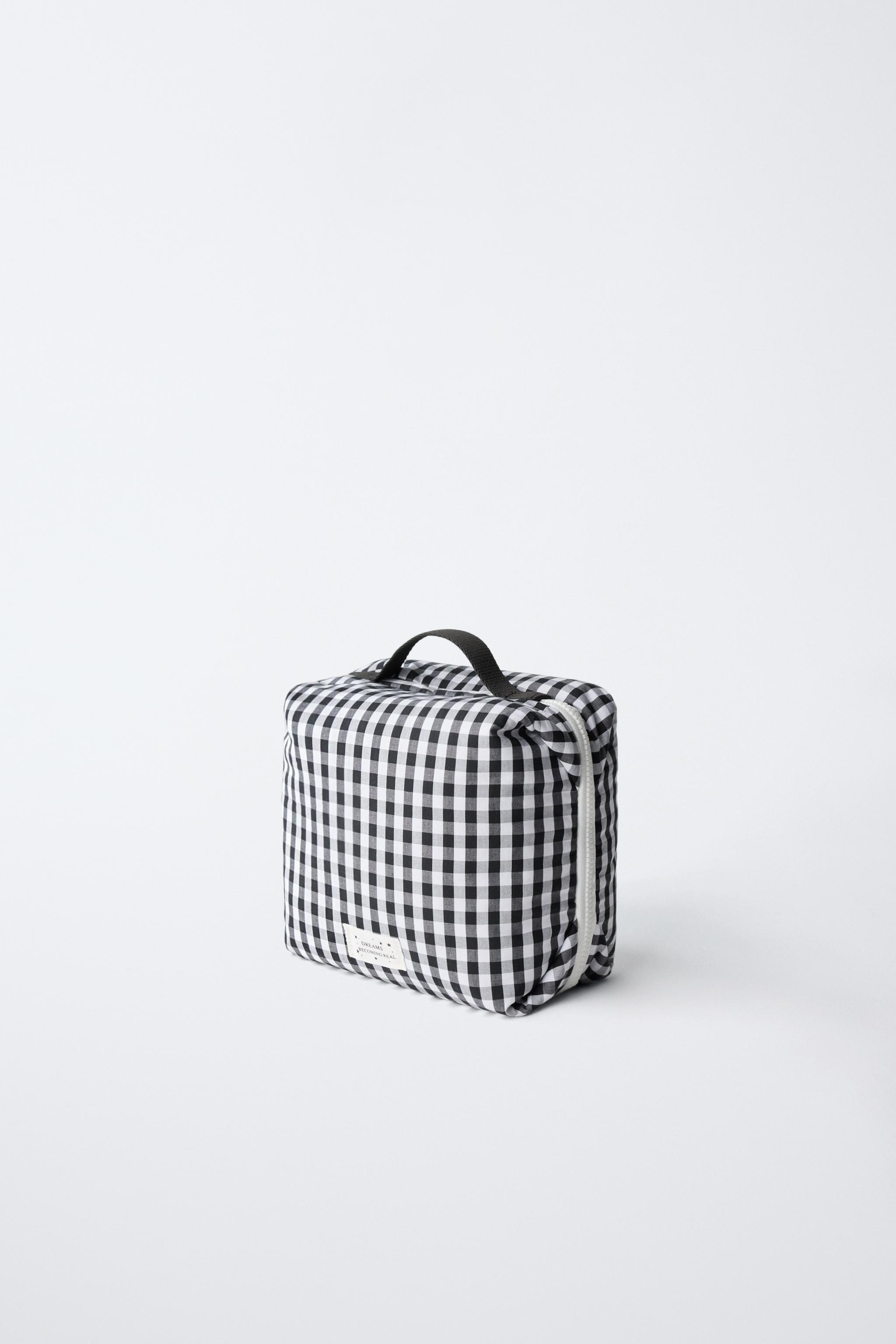 TROUSSE À CARREAUX