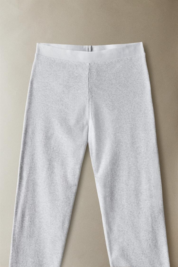 GREY RIBBED LEGGINGS — Gray