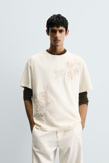 FLORAL EMBROIDERY T-SHIRT - Ecru by Zara