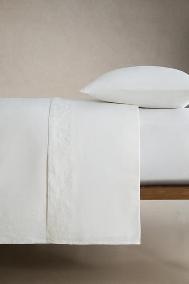 HOUSSE DE COUETTE COTON ET LIN RELIEF - Blanc de Zara - Image 2