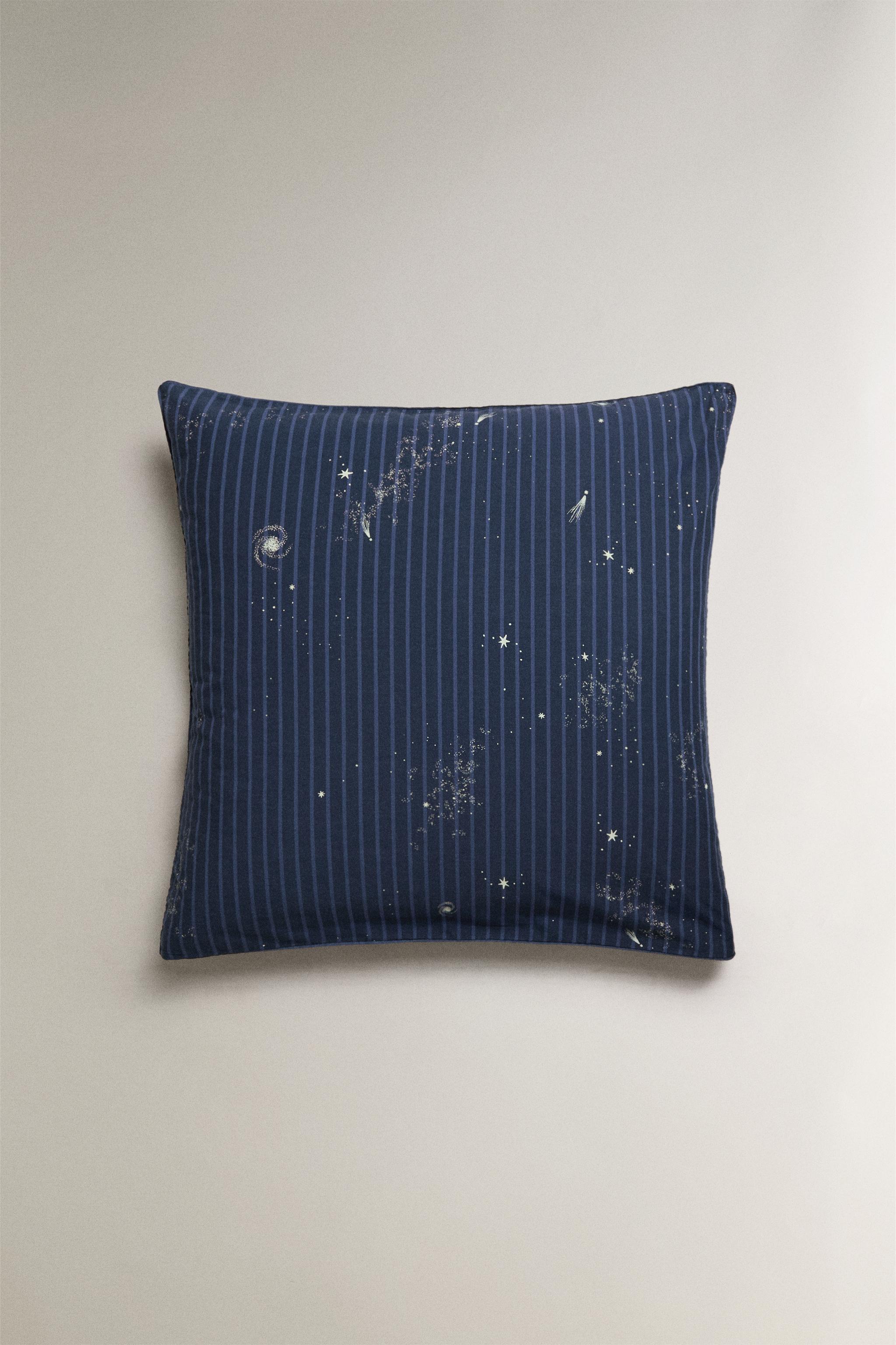 KIDS' SPACE STRIPE PILLOWCASE — Blue