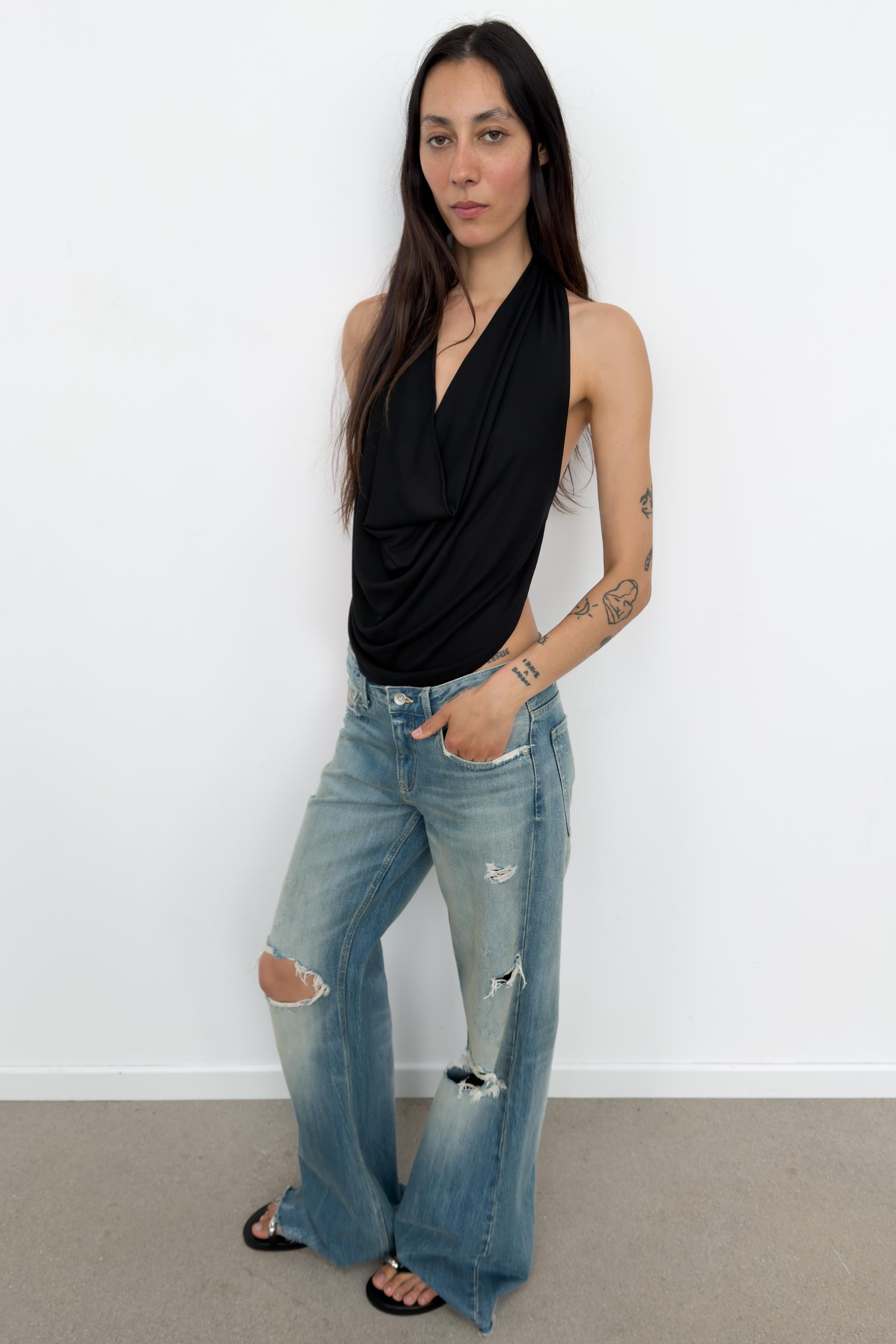 DRAPED HALTER TOP