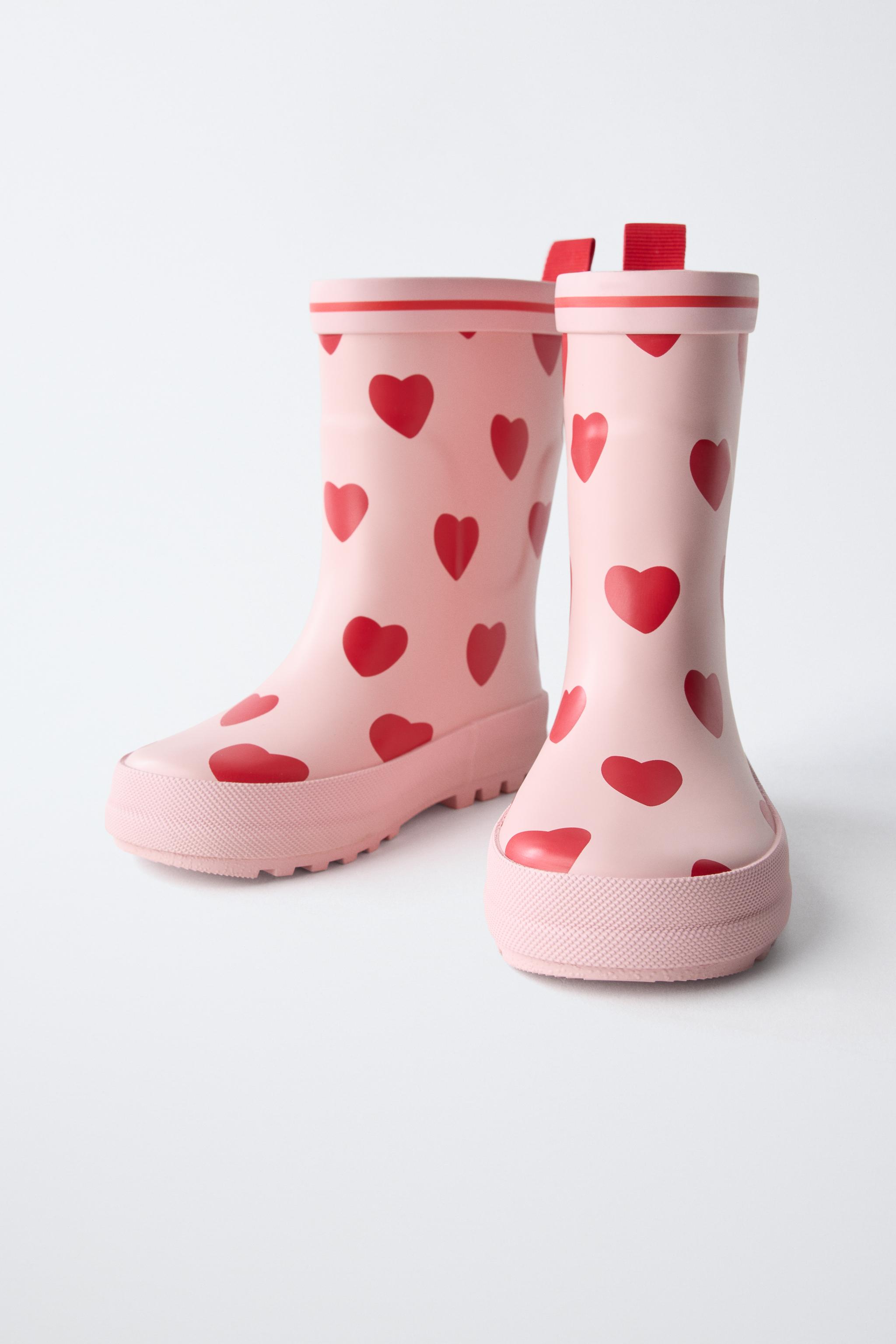 HEART PRINT RAIN BOOTS