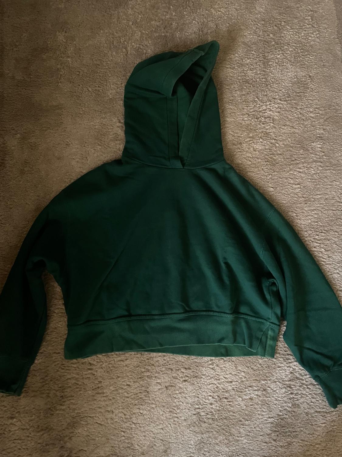 RIBBED HOODIE