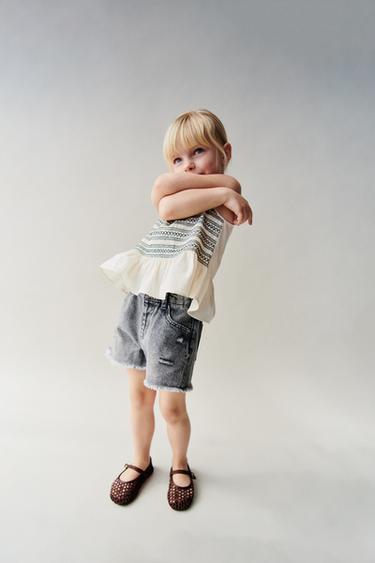 BERMUDA DENIM ROTOS - Gris de Zara