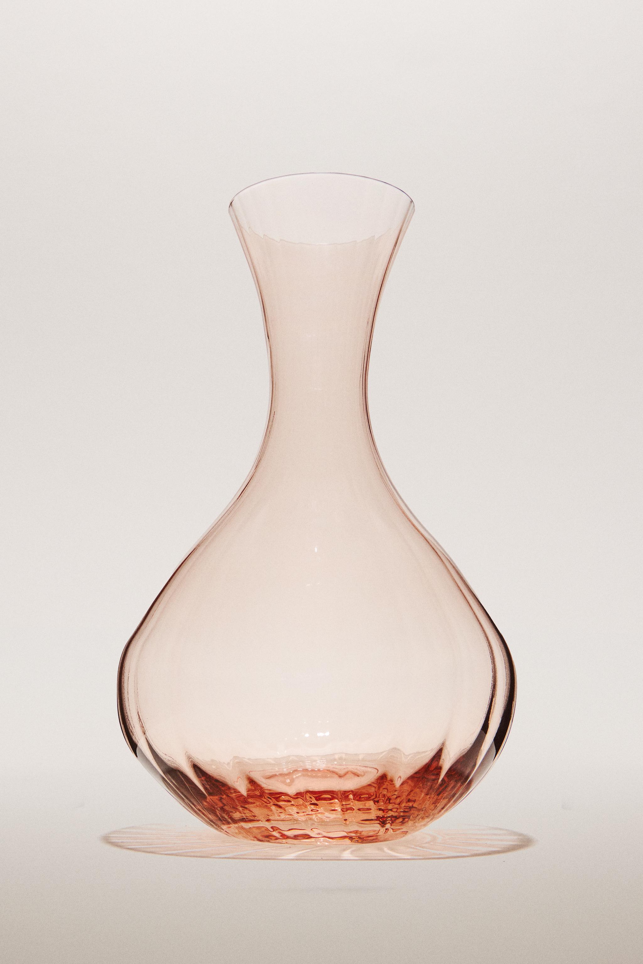 RAISED CRYSTALLINE PITCHER
