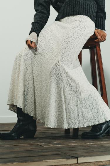 SOFT TOUCH LACE SKIRT - Ecru by Zara - Image 3