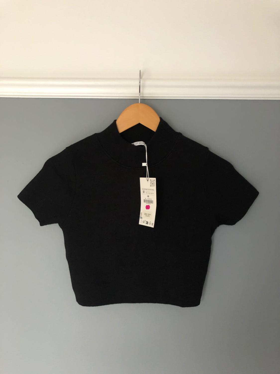 SOFT STRETCH TOP