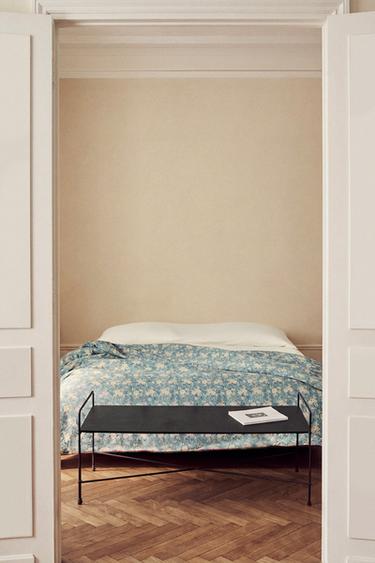 FLORAL SATIN DUVET COVER WITH PIPING - رمادي / أزرق الخاص بـ Zara