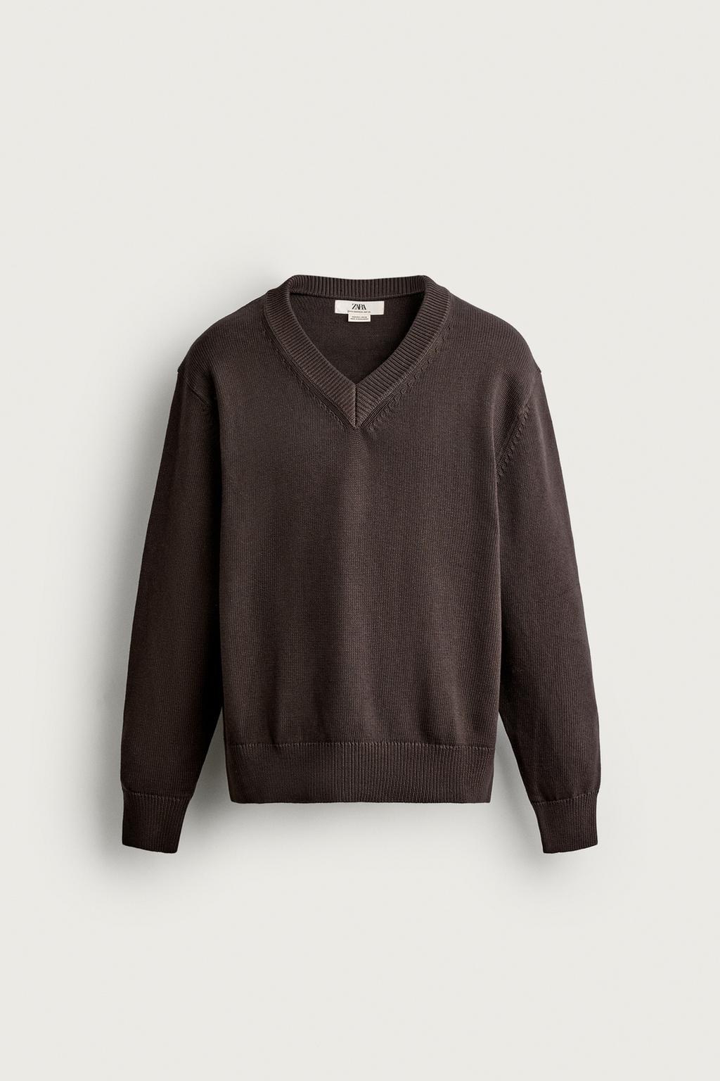 REGULAR FIT V-NECK JUMPER