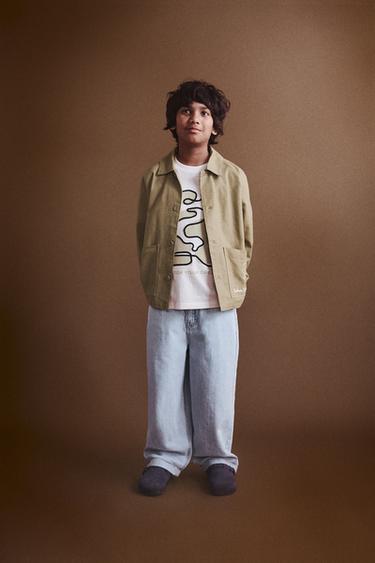 جينز بقَصّة واسعة - أزرق فاتح الخاص بـ Zara