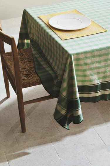 CHECK DYED COTTON TABLECLOTH - Green by Zara