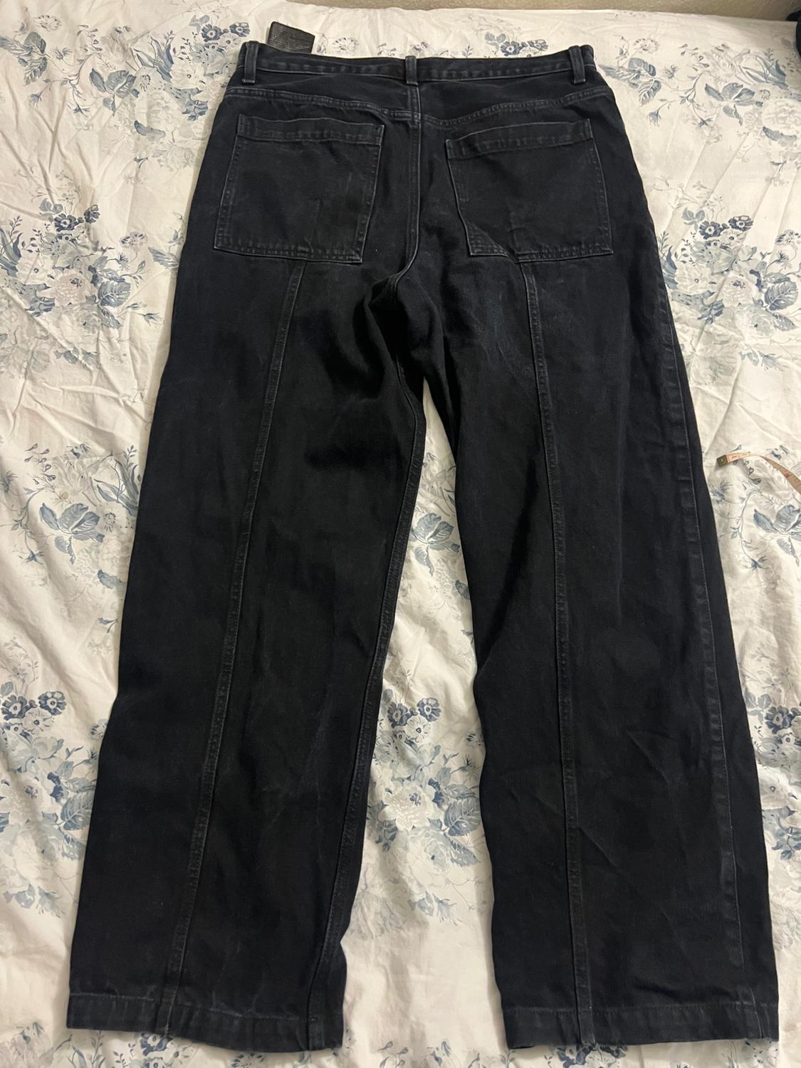 SEAM DETAIL RELAXED FIT JEANS - Image 2