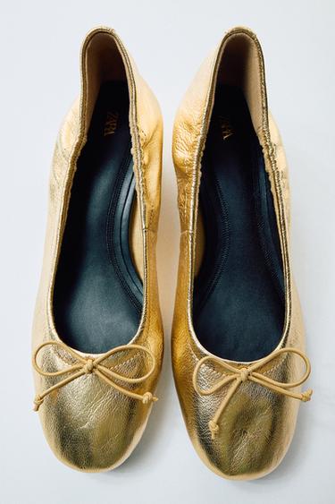 METALLIC EFFECT LEATHER HEELLED BALLET FLATS - Golden by Zara