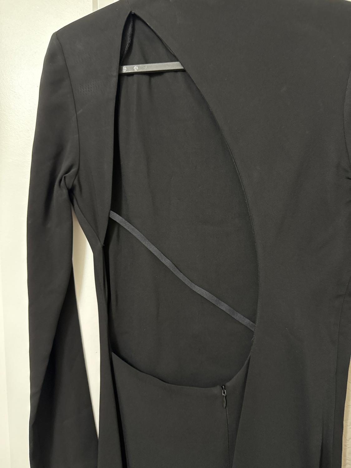 OPEN BACK DRESS LIMITED EDITION - Image 3