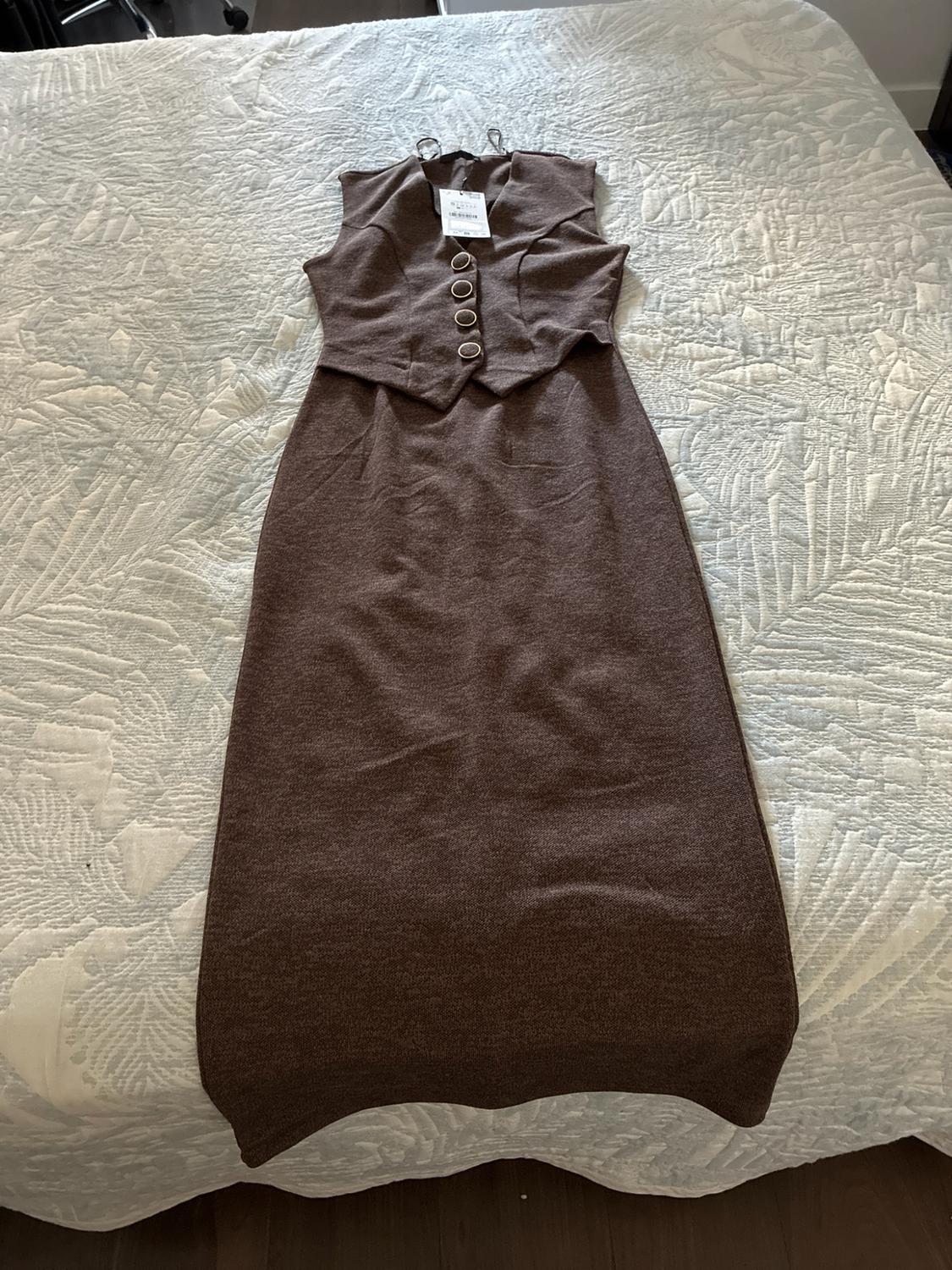 BUTTON MIDI DRESS - Image 2