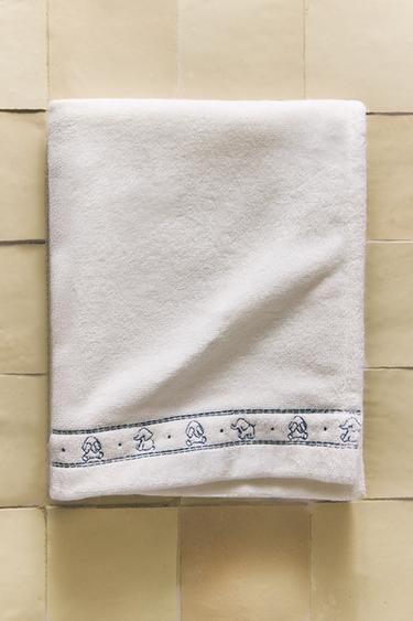 CHILDREN'S VELOUR ELEPHANT BATH TOWEL - Oyster-white by Zara