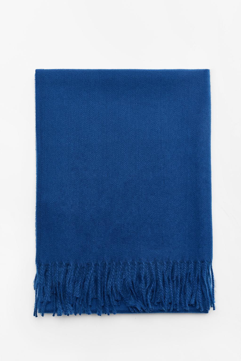 SOFT FRINGED SCARF