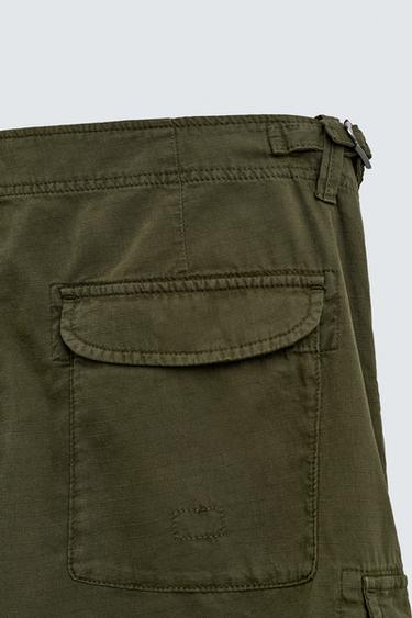 RELAXED FIT TEXTURED CARGO BERMUDA SHORTS - Khaki by Zara - Image 9
