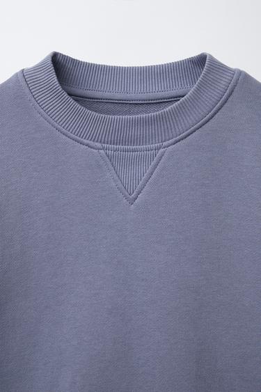 ENSEMBLE EN MOLLETON AVEC T-SHIRT ÉTIQUETTE ET SHORT - Mauve de Zara - Image 3
