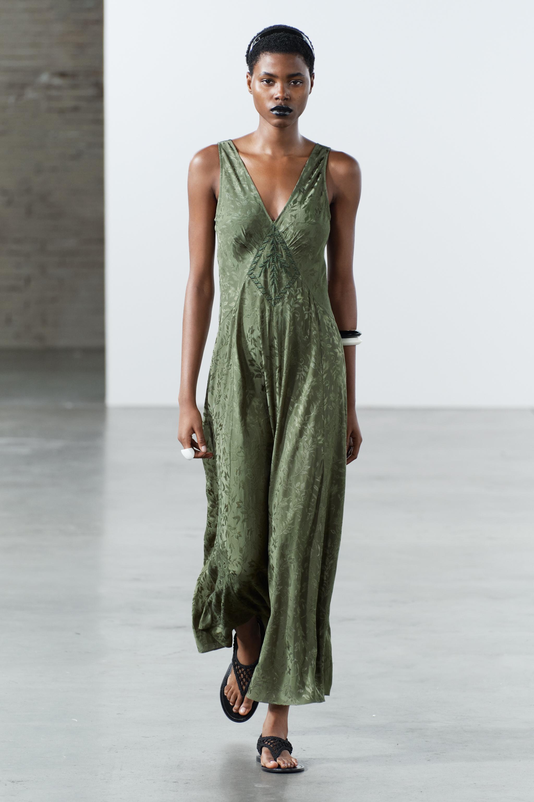 Women's Green Dresses | Explore our New Arrivals | ZARA Australia