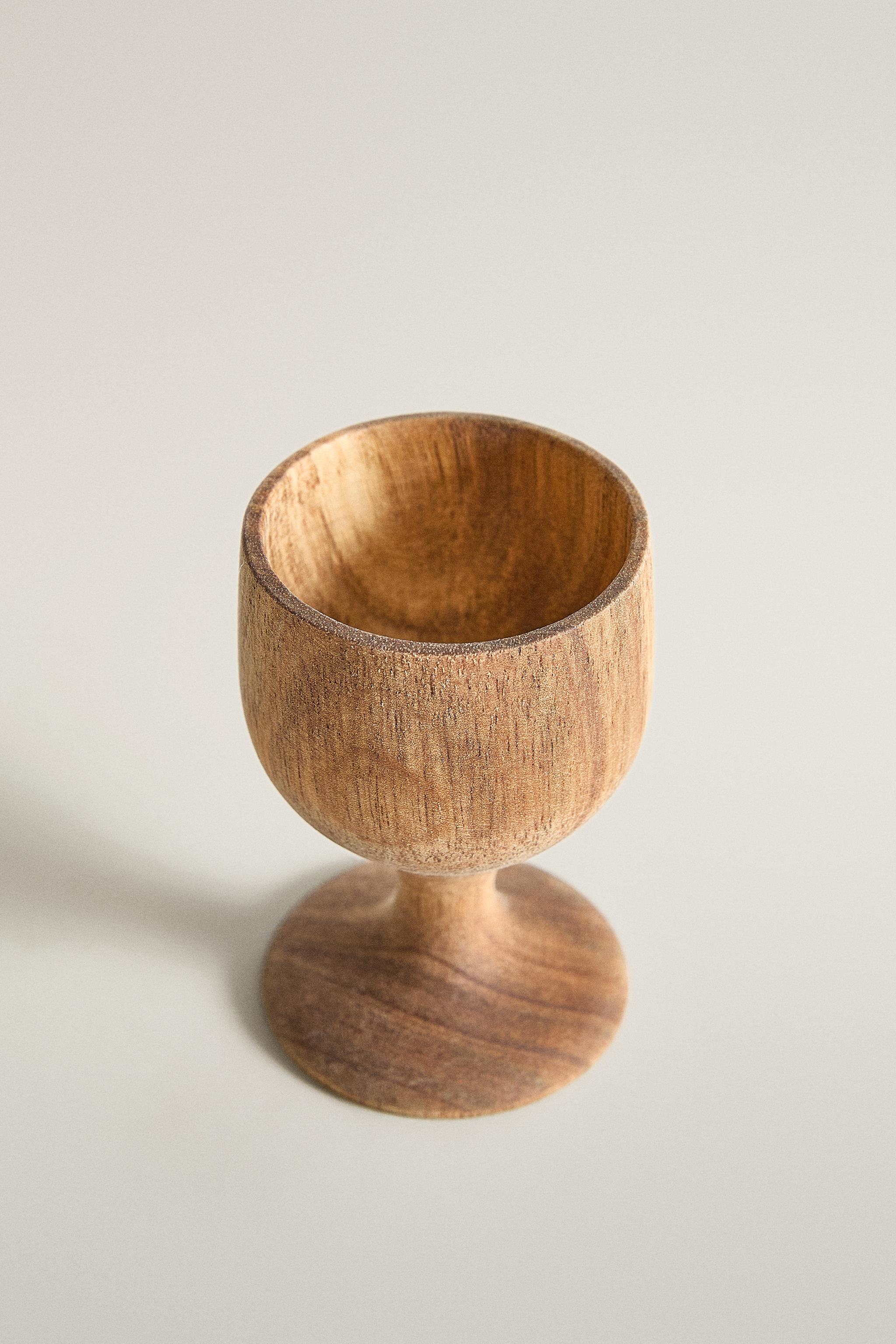 WOODEN EGG CUP