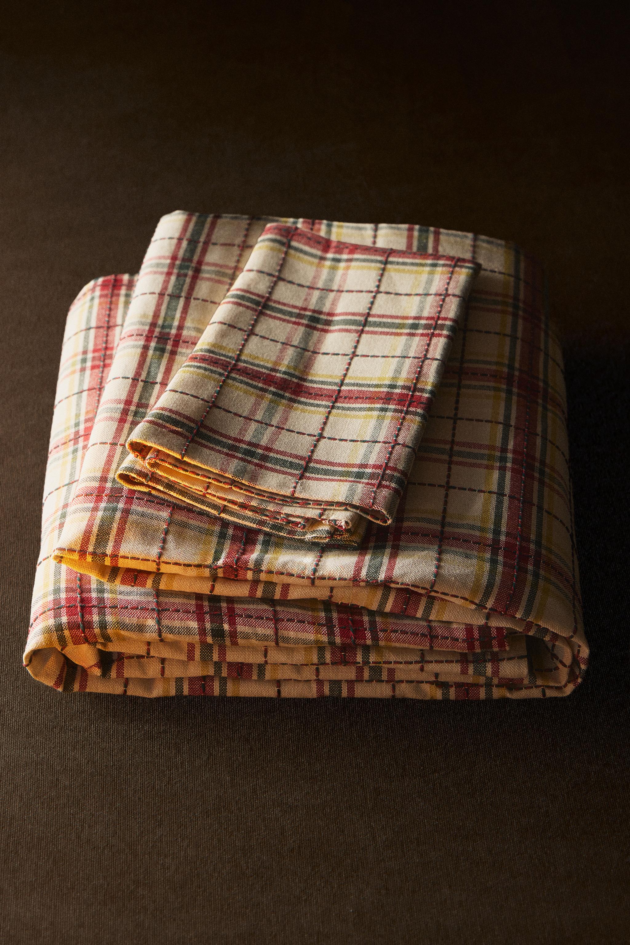 CHRISTMAS CHECK COTTON TABLECLOTH