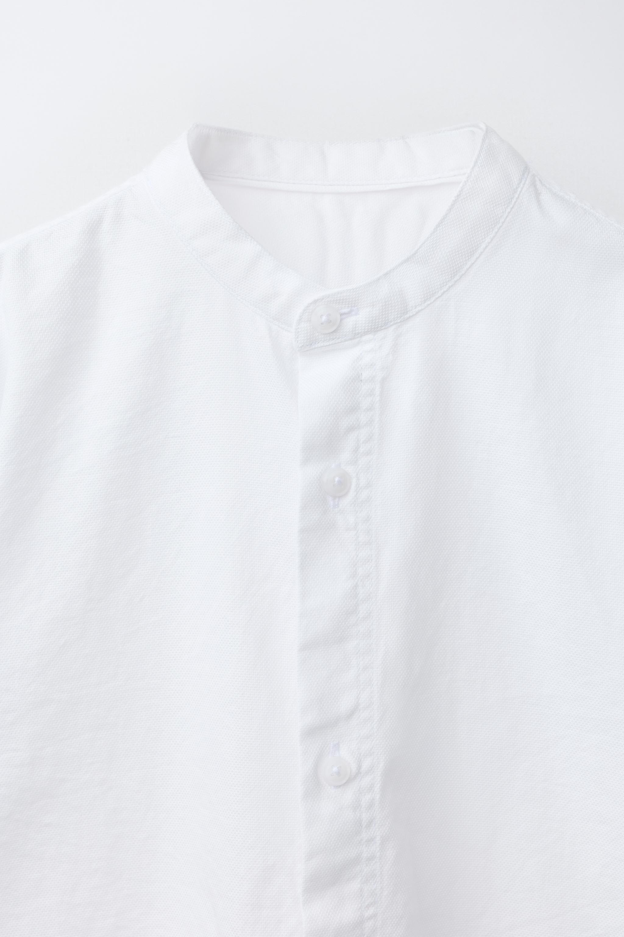 TEXTURED MANDARIN COLLAR SHIRT