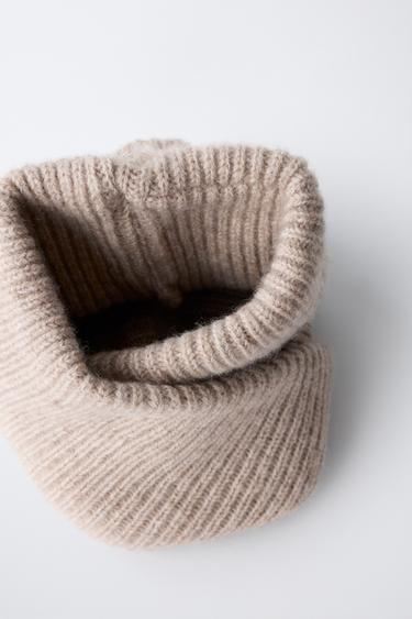 TOUR DE COU BASIQUE EN MAILLE - Marron clair de Zara - Image 1