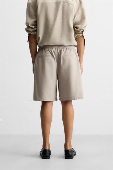 TEXTURED REGULAR FIT BERMUDA SHORTS - Sand by Zara - Image 2