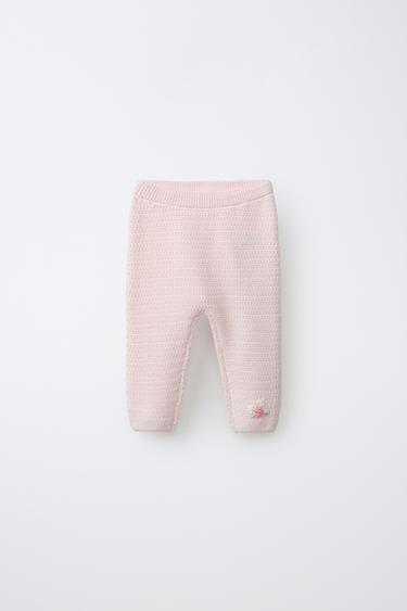 PANTALON EN MAILLE BRODERIE FLEURIE - Rose clair de Zara - Image 0