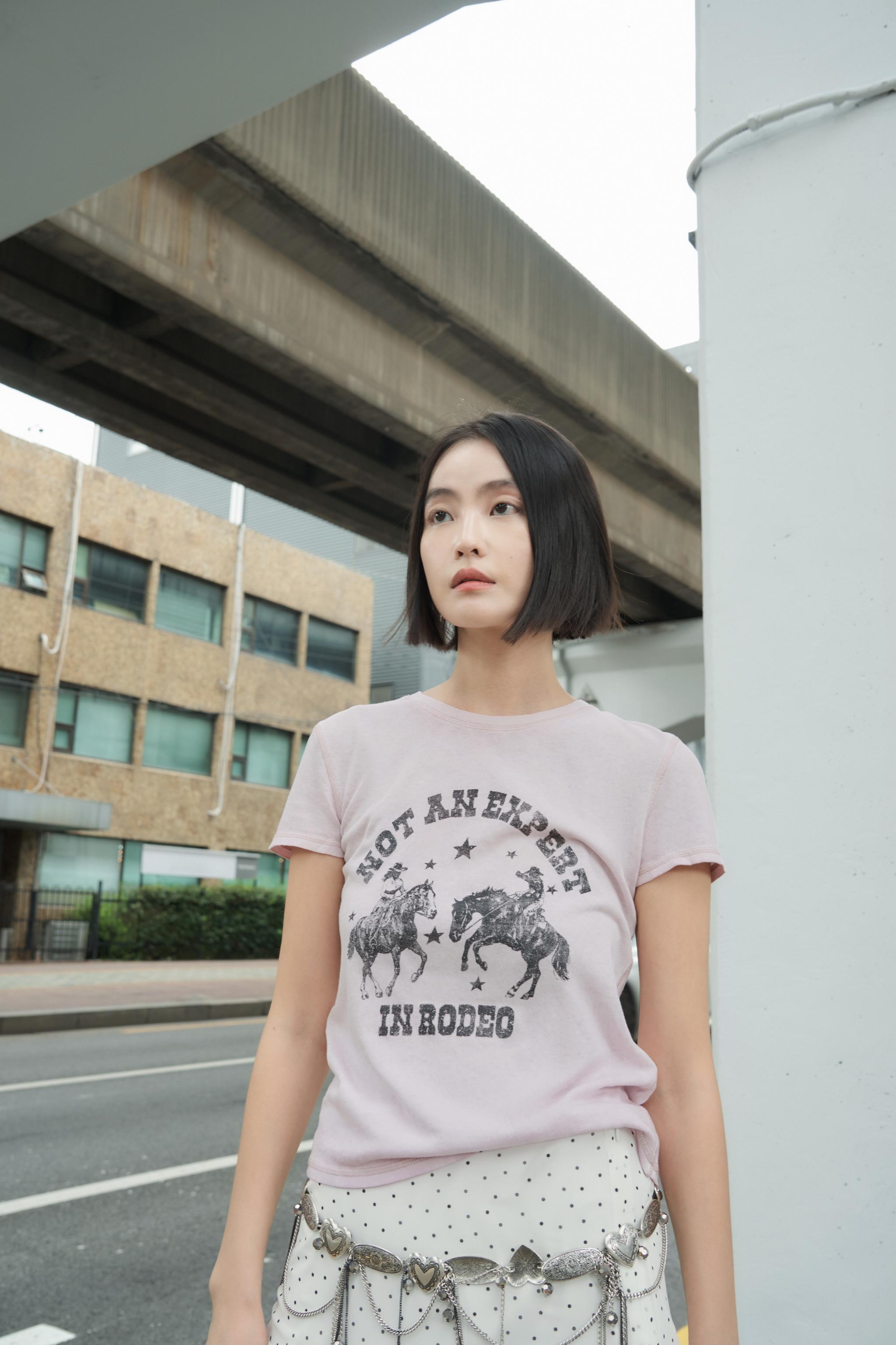 ウォッシュ加工Tシャツ - ホワイト | ZARA Japan / 日本