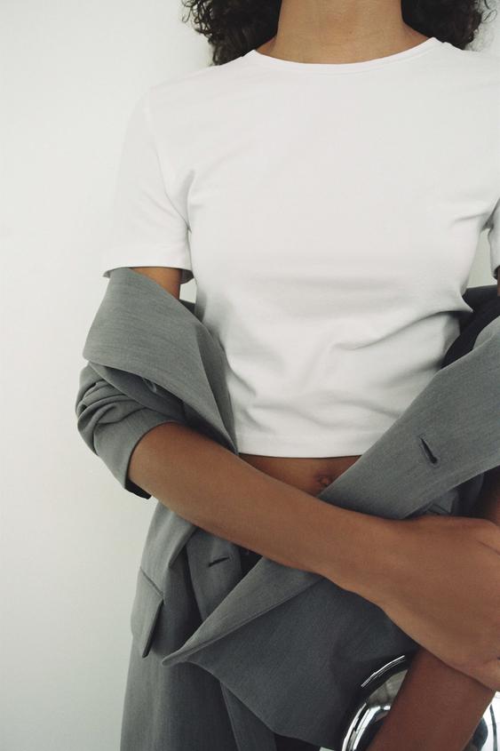 CAMISETA CROPPED MANGA CORTA - Blanco de Zara - Imagen 0