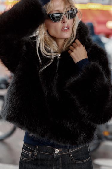 SHORT FAUX FUR HOODED COAT - Black by Zara