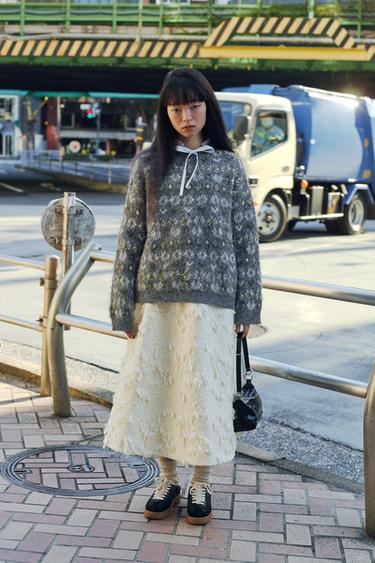 ZW COLLECTION STRUCTURED MIDI SKIRT - Ecru by Zara