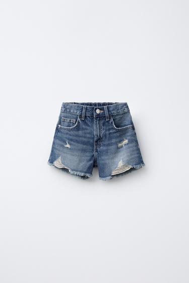 BERMUDA EN DENIM DÉCHIRÉ - Bleu de Zara